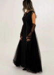 صورة 23SS1TB697300 فستان أسود مع قفازات للنساء